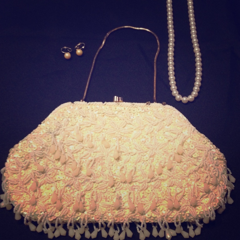 Vintage Crown Colony‎ Korea Beaded Evening Bag